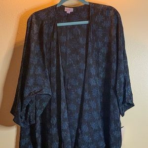 LuLaRoe Lindsay Kimono